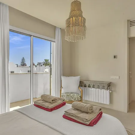 Holiday home Casa Bambu - Incredible Beachside Townhouse By Finest *