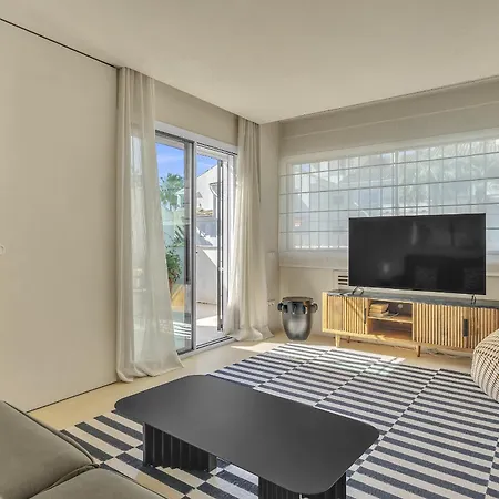 בית נופש Casa Bambu - Incredible Beachside Townhouse By Finest *