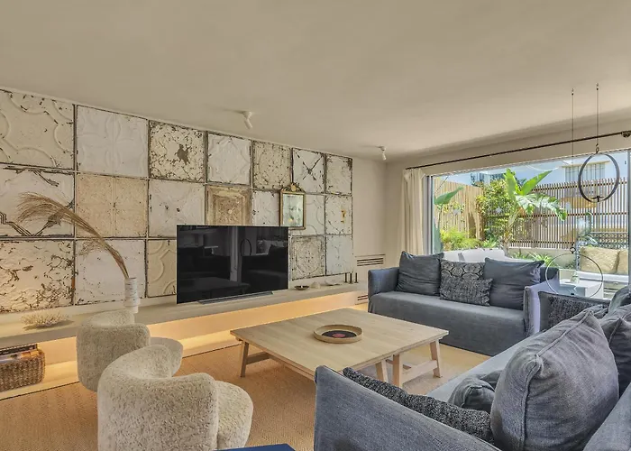 Casa Bambu - Incredible Beachside Townhouse By Finest Holiday home