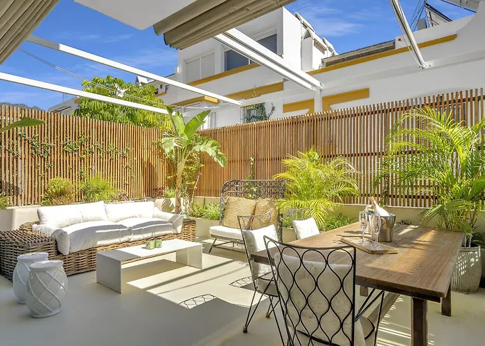 Holiday home Casa Bambu - Incredible Beachside Townhouse By Finest Marbella